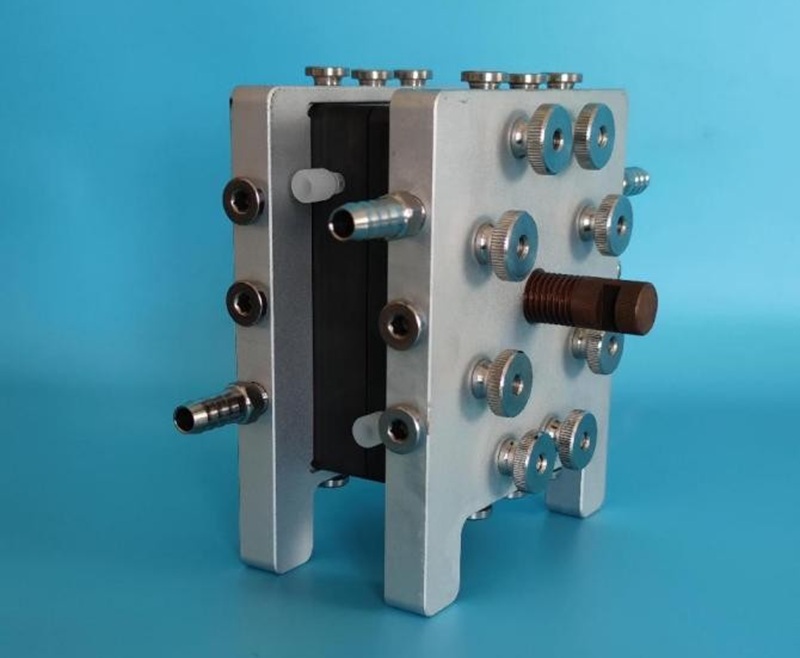 CM-Elflow Electrochemical Reactor